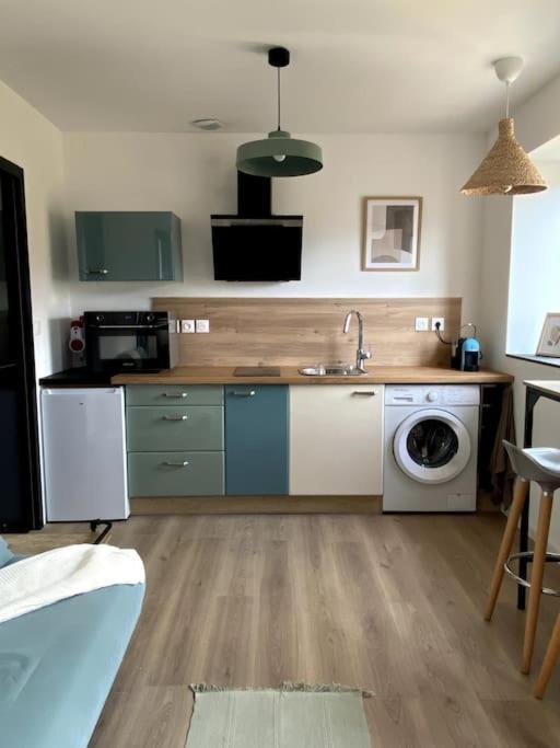 Entre Ville Et Campagne Appartement Cosy Avec Parking Et Terrasse Wood Coutiches Exteriör bild